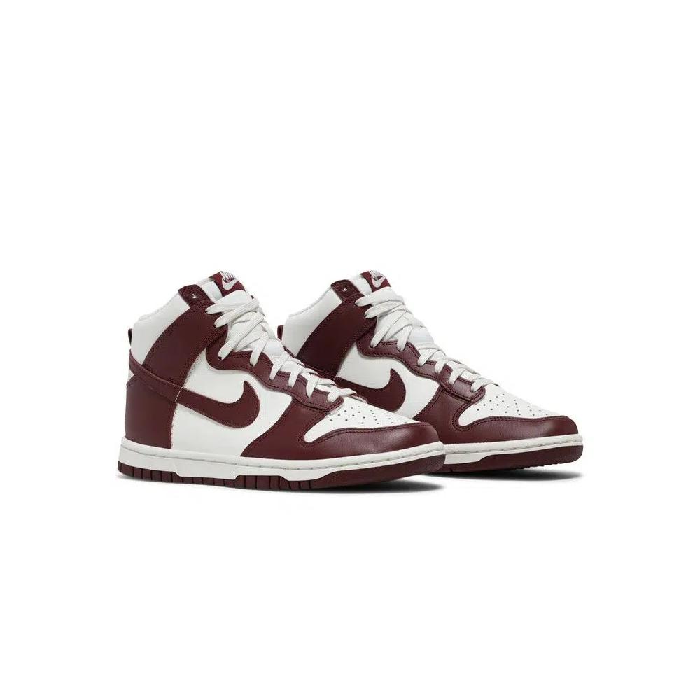 Кроссовки Nike Wmns Dunk High 'Team Red' 8