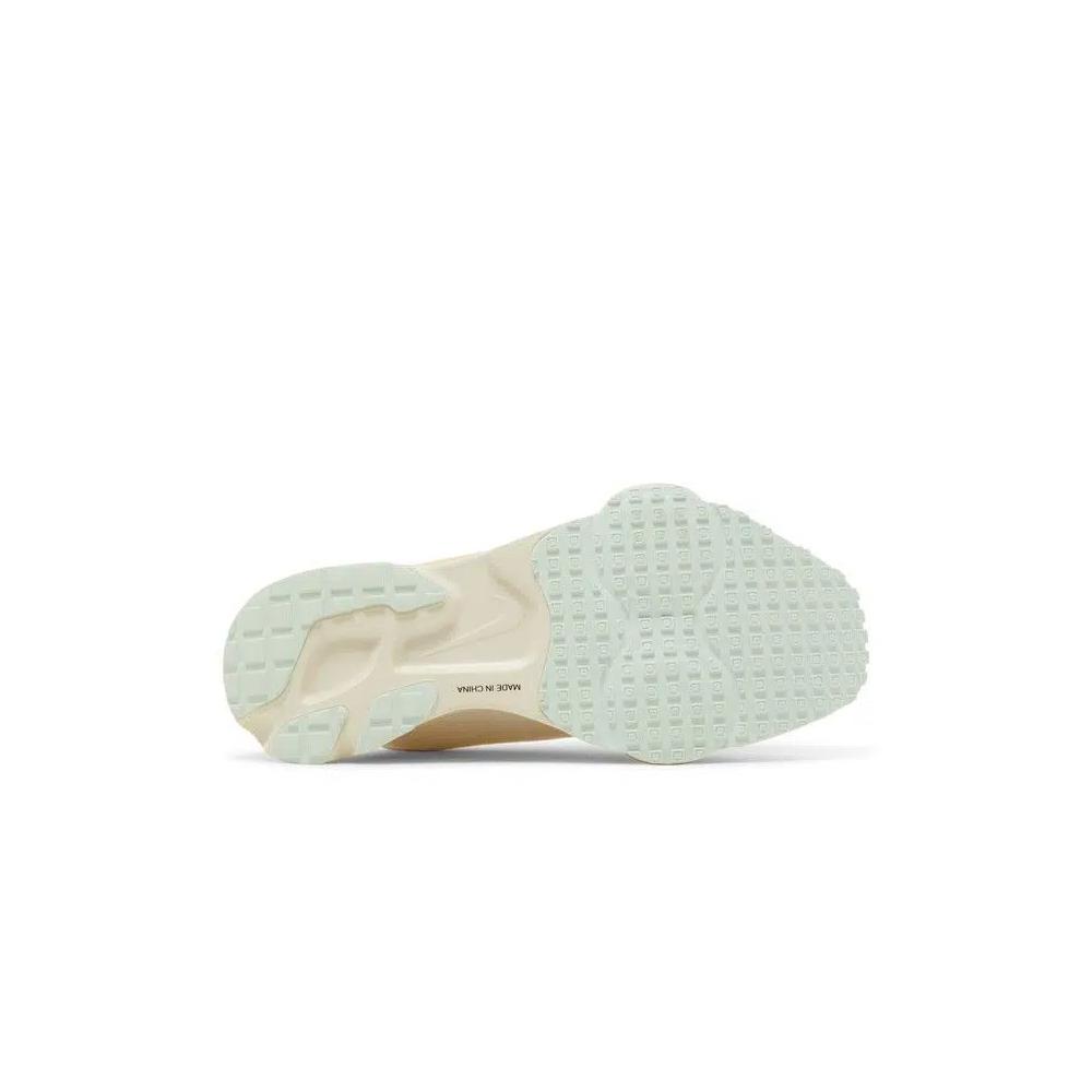 Кроссовки Nike Wmns Air Zoom-Type 'Pale Ivory' 4