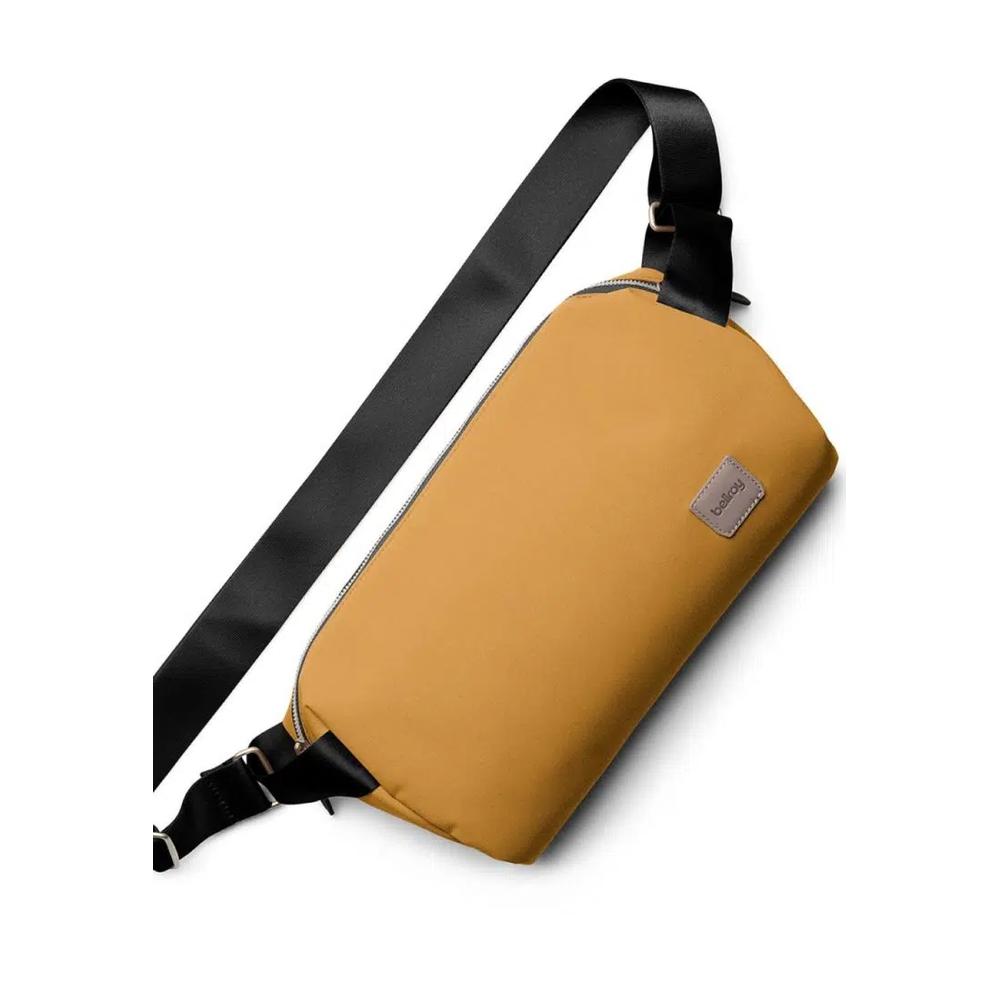 Bellroy Classic Сумка через плечо 7L - Верблюжий 1