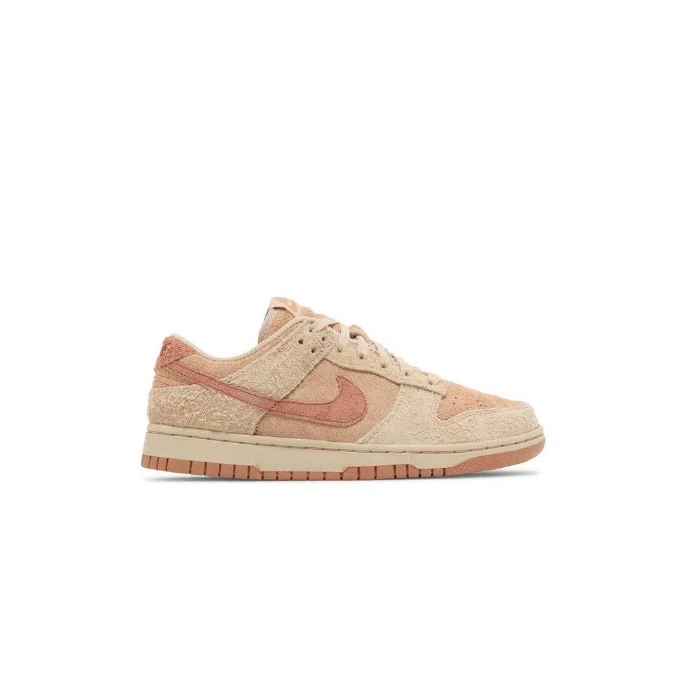 Кроссовки Nike Wmns Dunk Low 'Shimmer Amber Brown' 1