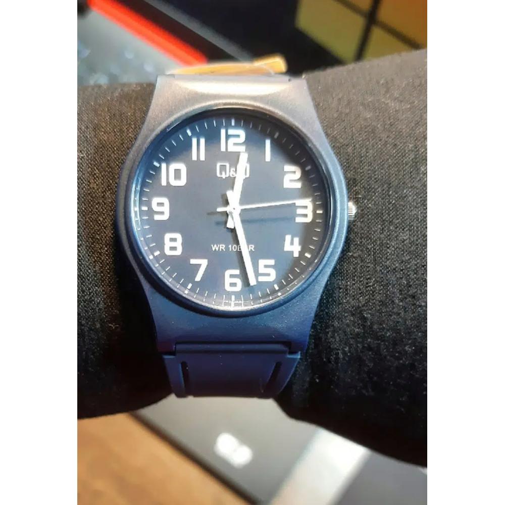 Часы Citizen VS42J004Y мужские аналоговые часы с синим резиновым ремешком 4