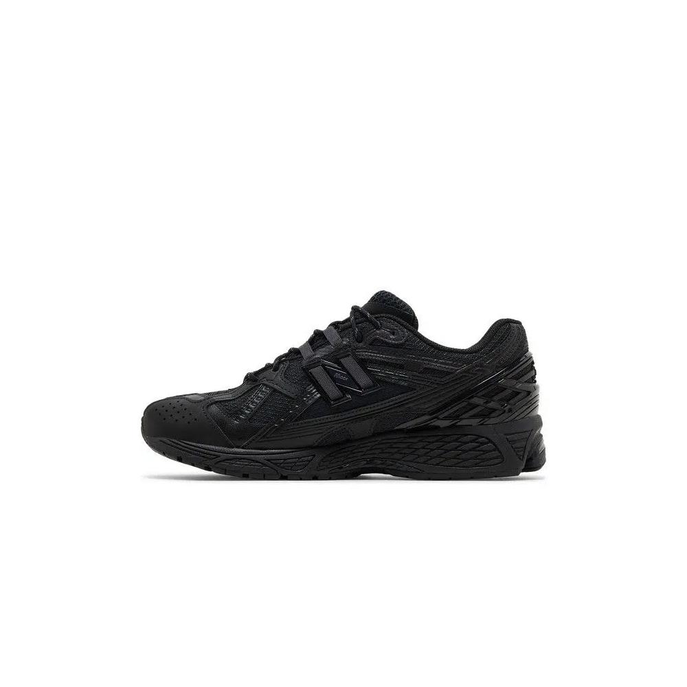 Кроссовки New Balance 1906U 'Triple Black' 4