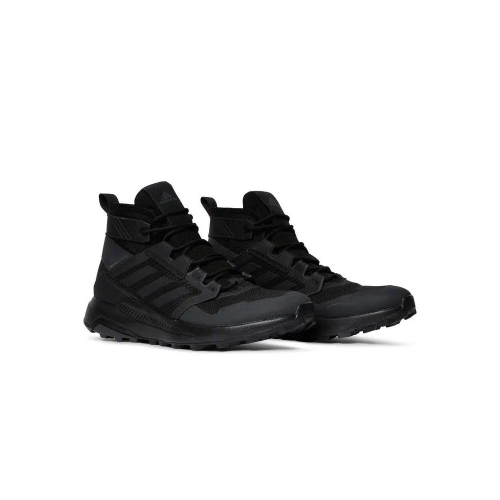 Кроссовки Pharrell x adidas Terrex Trailmaker Mid GTX 'Triple Black' 8