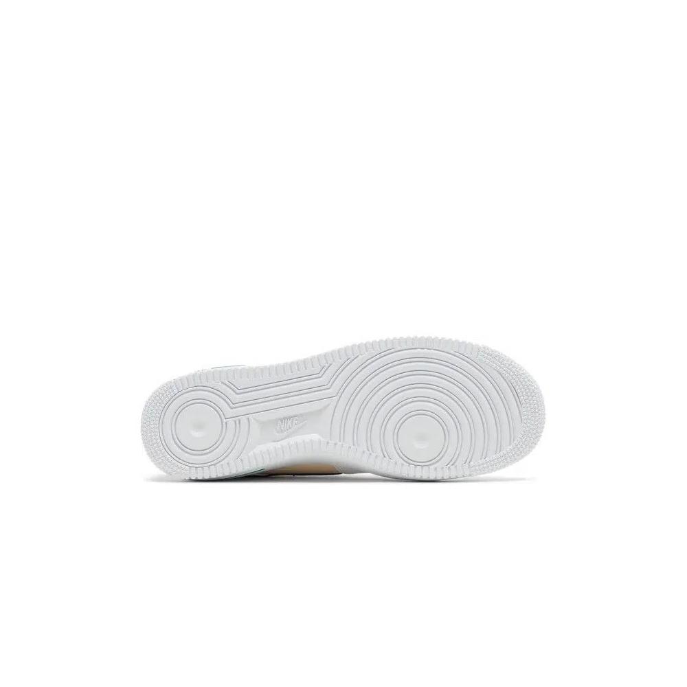 Кроссовки Nike Air Force 1 Low '07 LV8 EMB 'White Malachite' 4