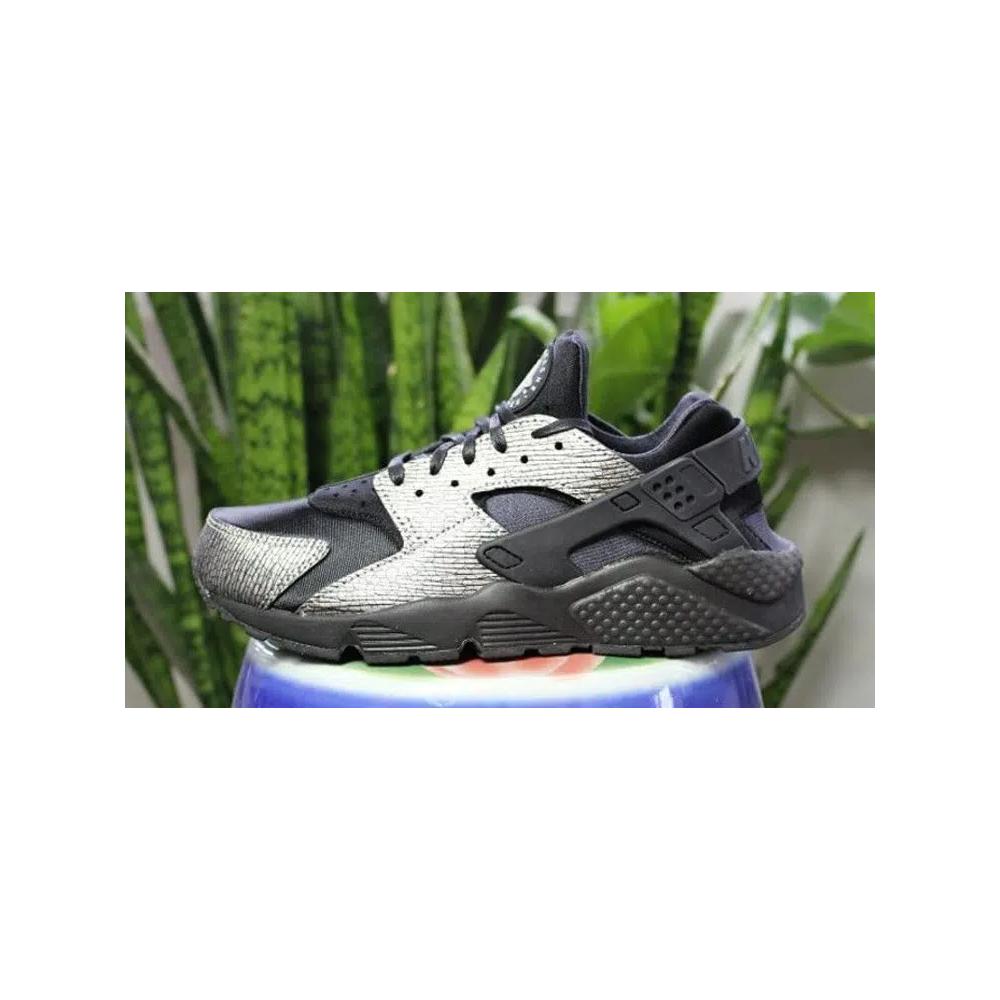 Кроссовки Nike Wmns Air Huarache 'Black Reptile' 1