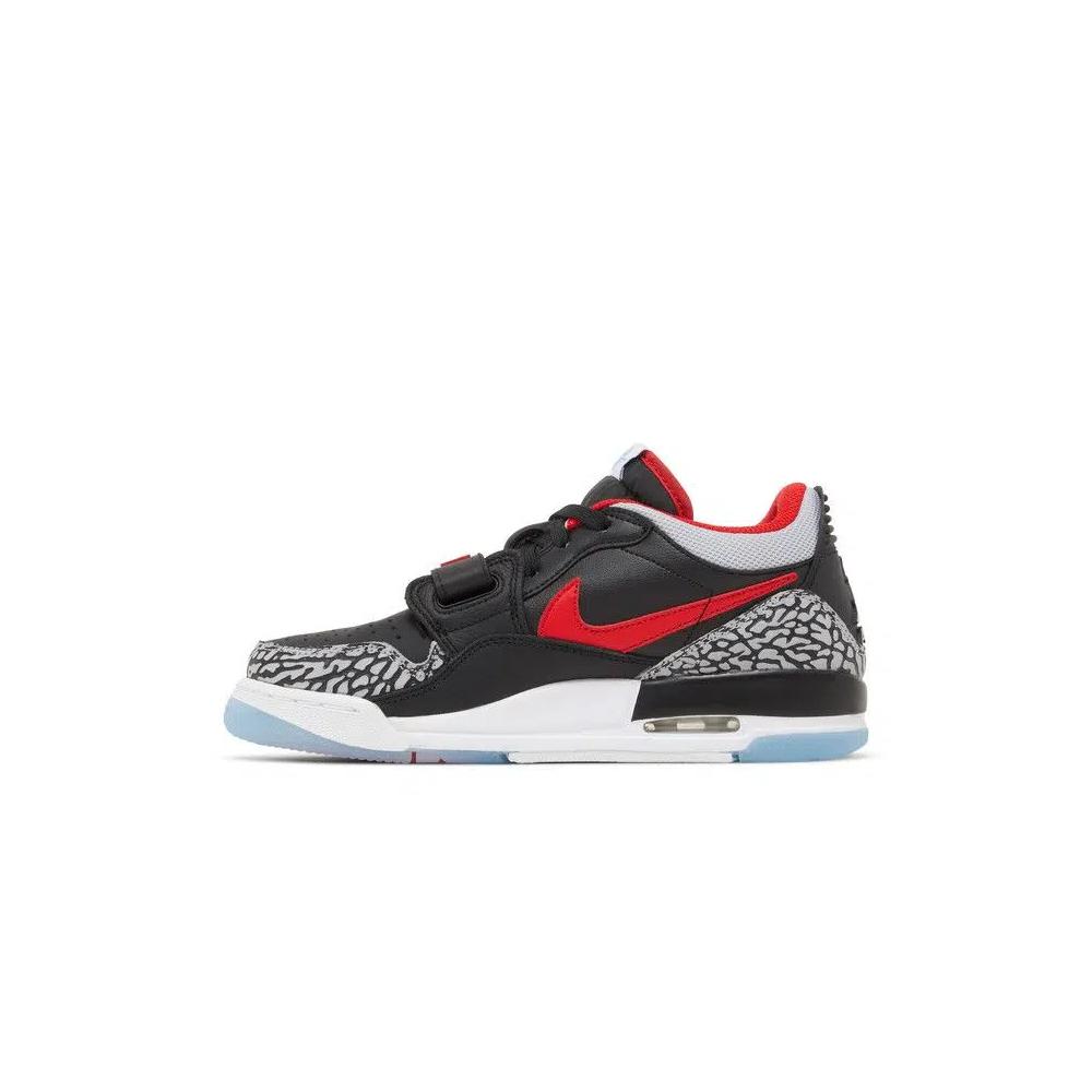 Кроссовки Air Jordan Legacy 312 Low GS 'Chicago Flag' 3