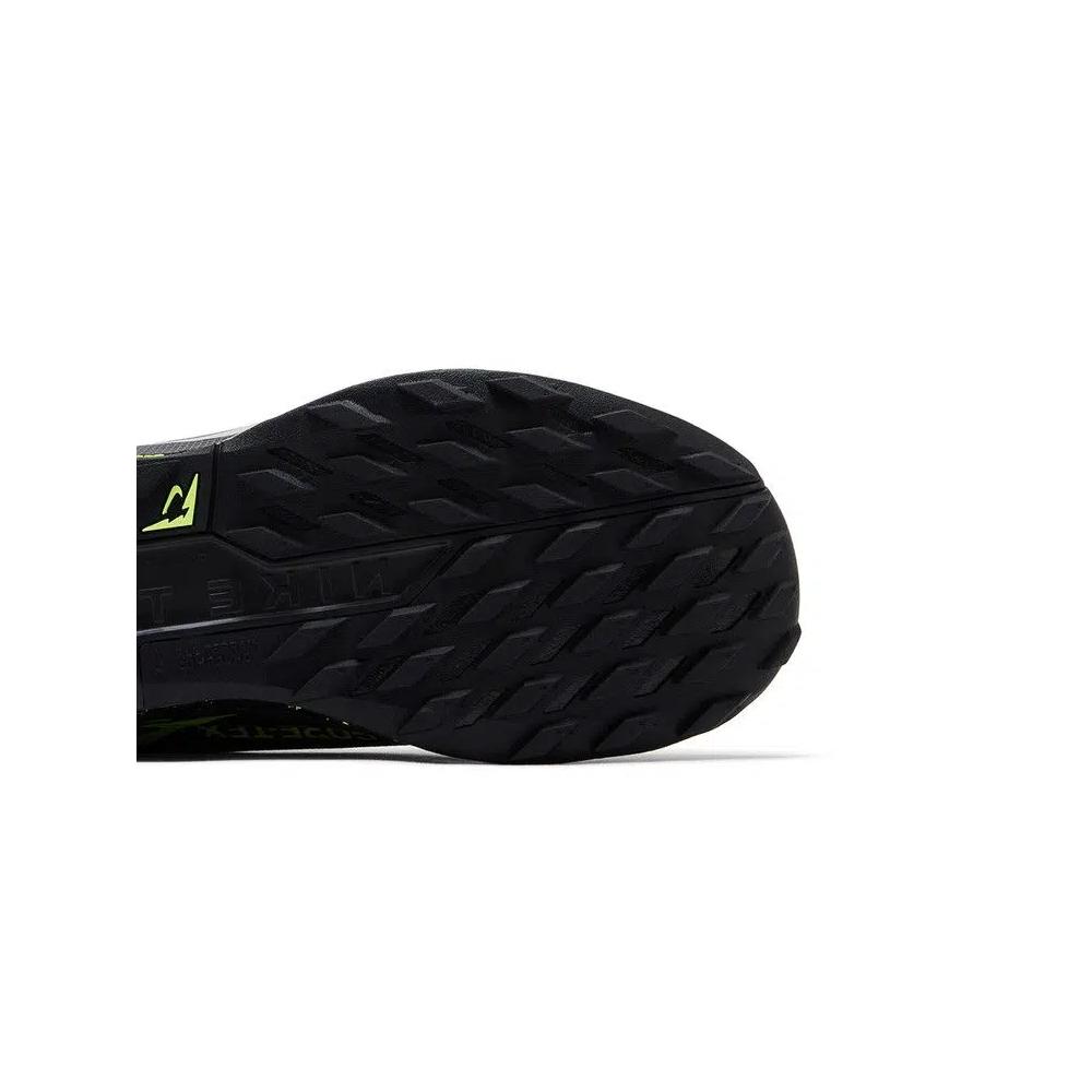 Обувь Nike Pegasus Trail 5 GORE-TEX 'Black Phantom Volt Ice' 5