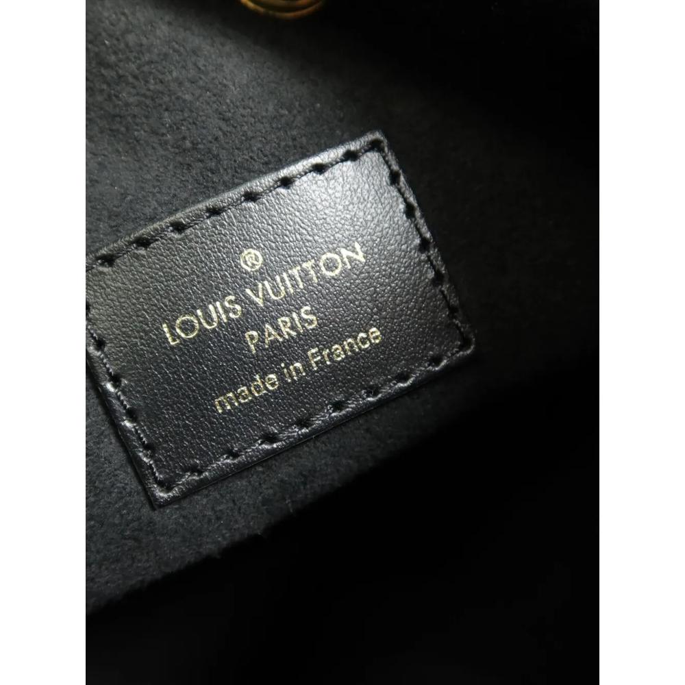 Canoe monogram shoulder bag 7