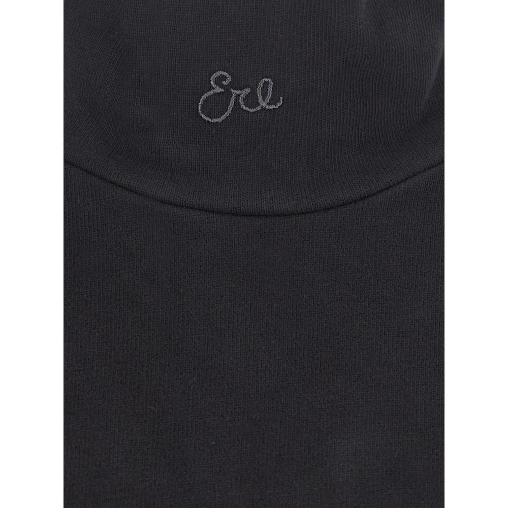 high-neck sweater 3