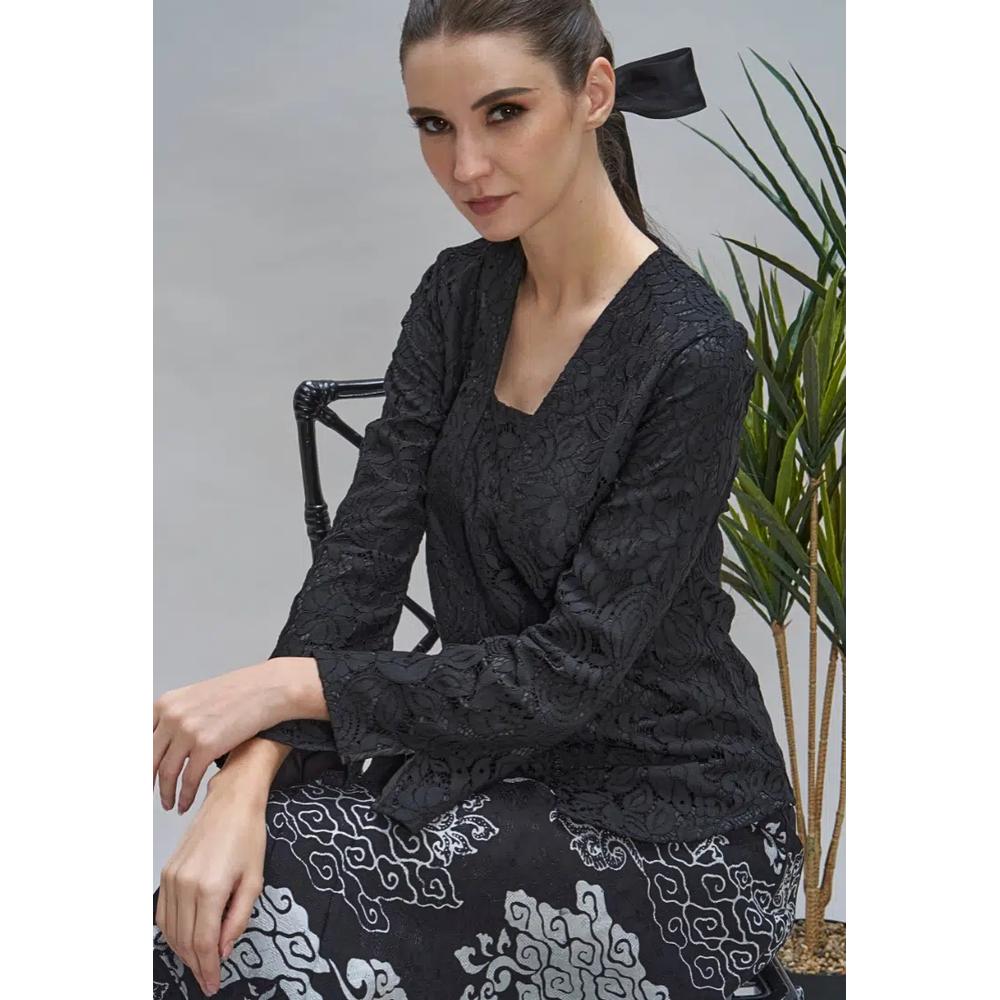 Черный топ Kebaya из кружева 5