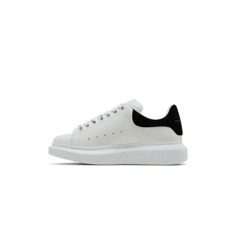 Кроссовки Alexander McQueen Wmns Oversized Sneaker «Бело-черный» 2024 3