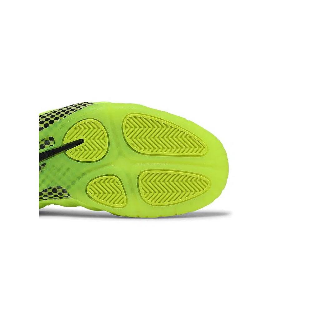 Кроссовки Nike Air Foamposite Pro 'Volt' 2021 5