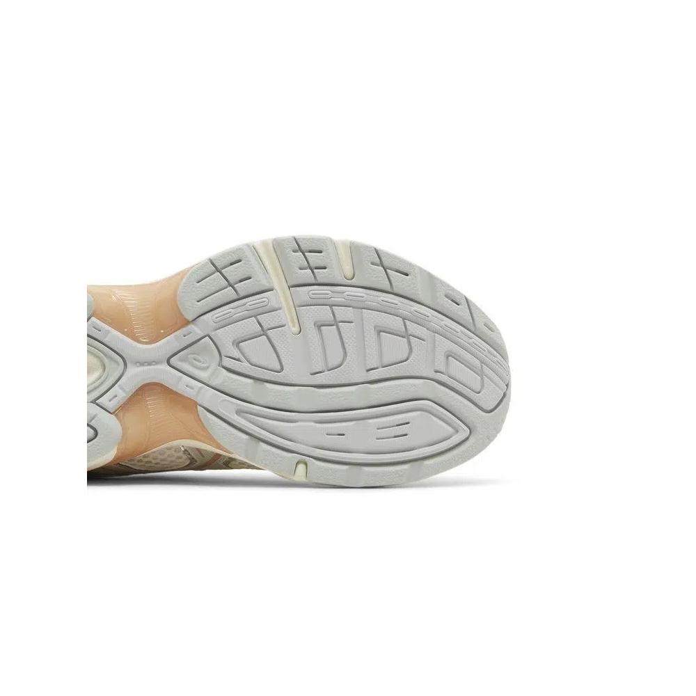 Беговые кроссовки ASICS Wmns Gel 1130 'Cream Light Sage' 5