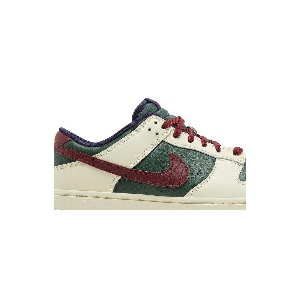 Кроссовки Dunk Low 'From Nike, To You - Gorge Green' 2