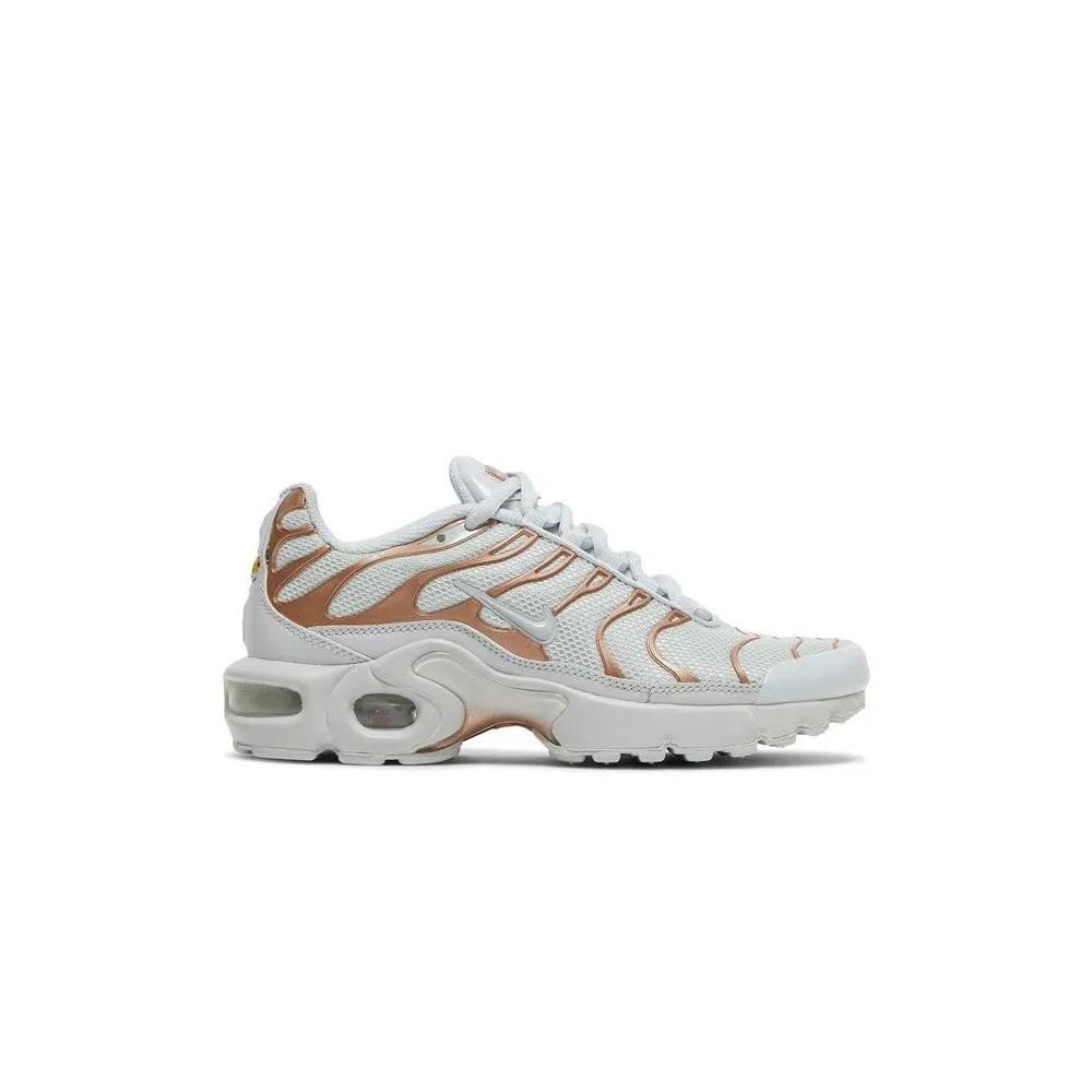 Кроссовки Nike Air Max Plus GS 'Pure Platinum' 1