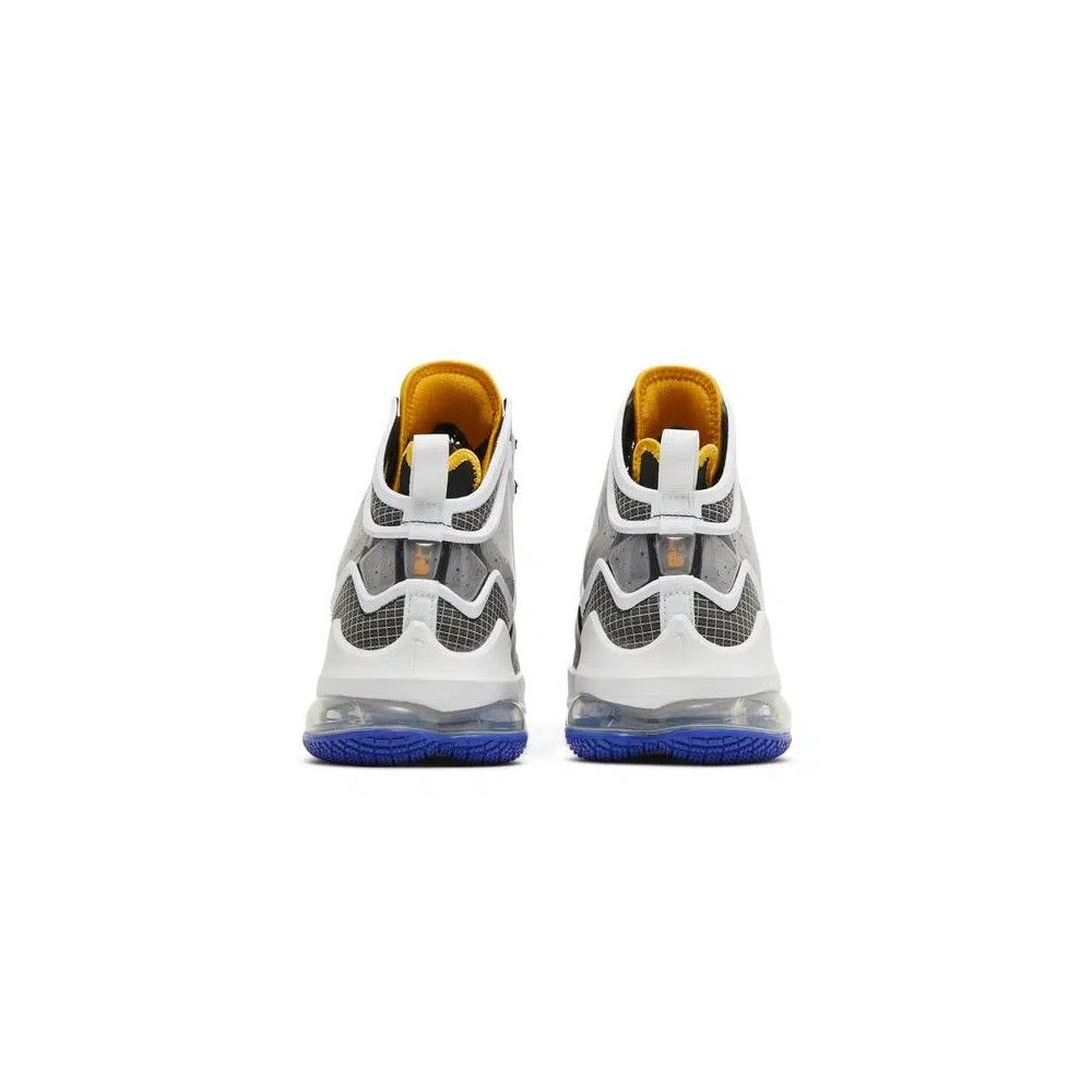 Кроссовки Nike LeBron 19 EP 'Graduate' 6