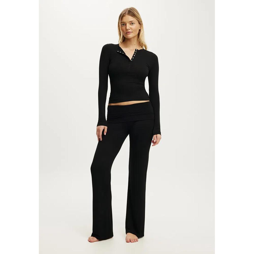 Мягкий топ Airy Soft Lounge Henley 4