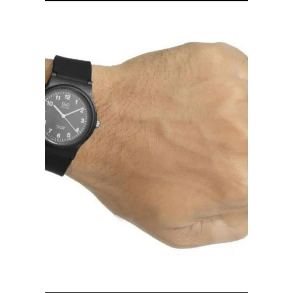 Часы Citizen VP46J004Y Женские аналоговые часы с черным резиновым ремешком 5