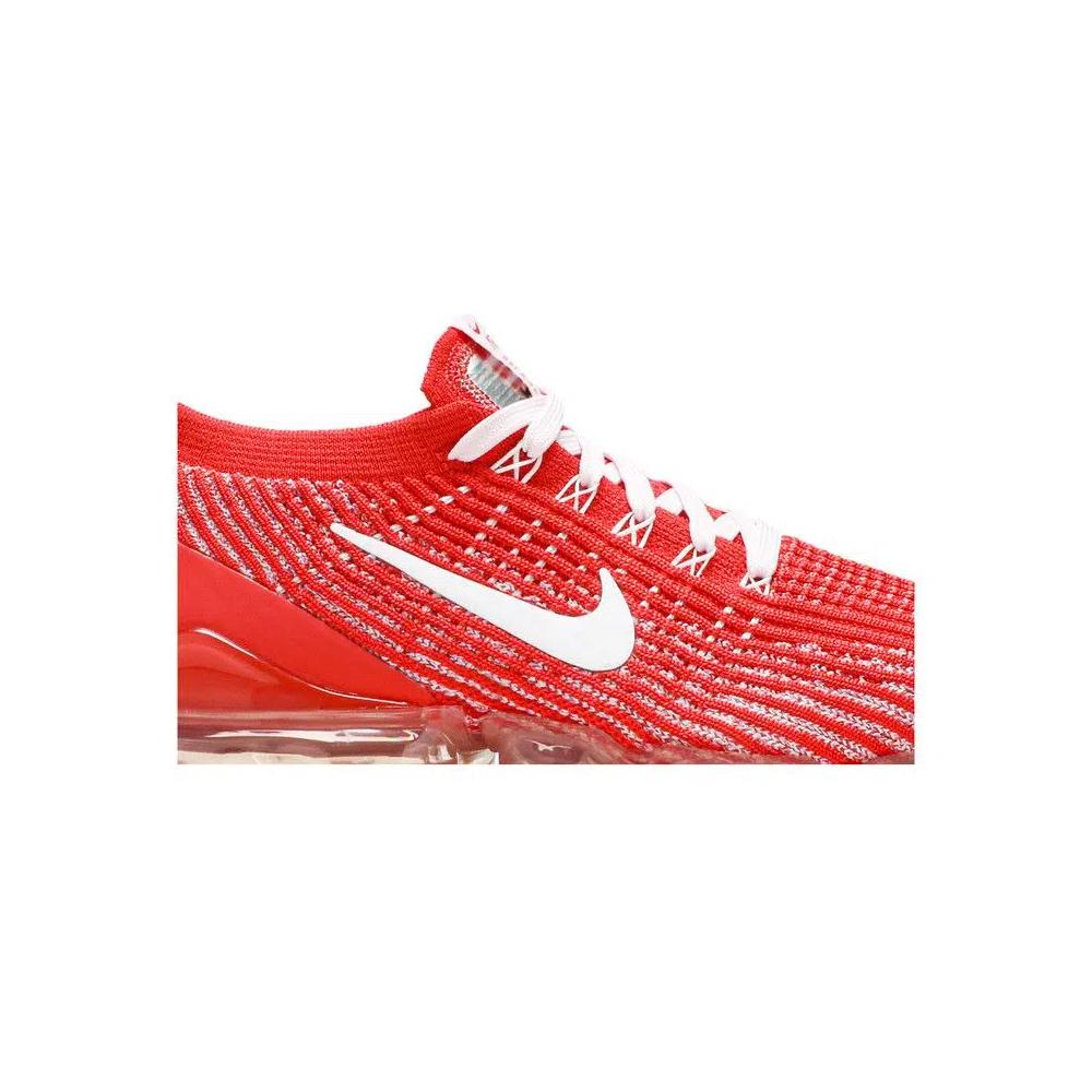 Кроссовки Nike Wmns Air VaporMax Flyknit 3 'Track Red' 2