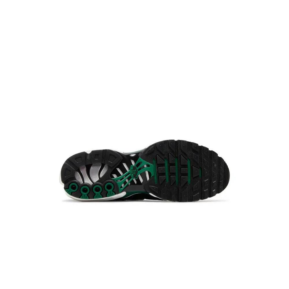 Кроссовки Nike Air Max Plus 'Black Malachite Gum' 4