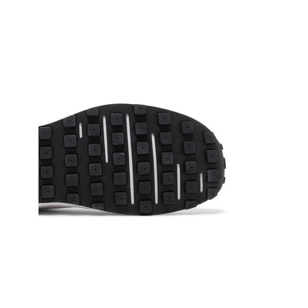 Повседневные беговые кроссовки Nike Waffle One 'White Phantom' 5