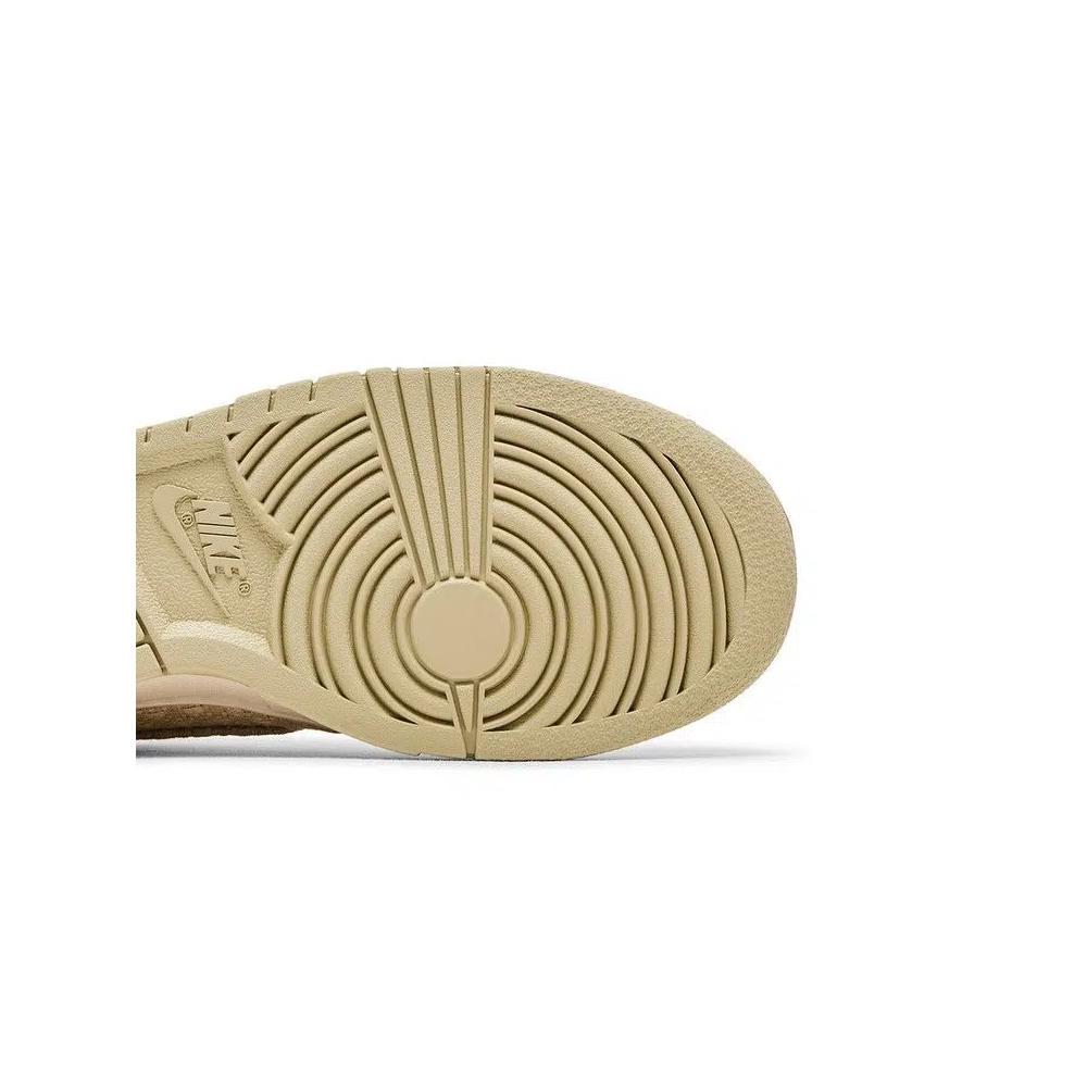Кроссовки Nike Wmns Dunk Low 'Woven Sanddrift' 5