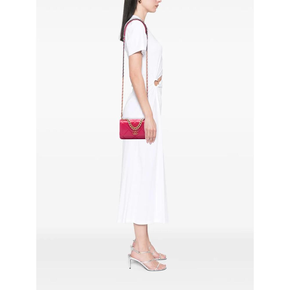 Сумка через плечо Quilted Lambskin 19 Wallet On Chain (2019 год) 2
