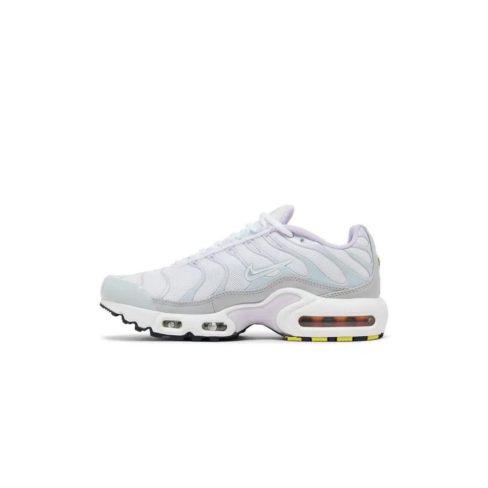 Кроссовки Nike Air Max Plus GS 'Pure Platinum Violet Frost' 3
