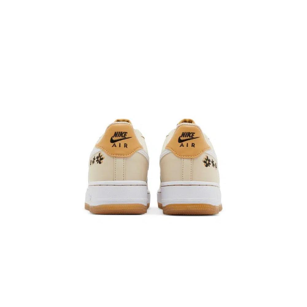 Кроссовки Nike Air Force 1 Low GS 'Powered by Flowers' 6