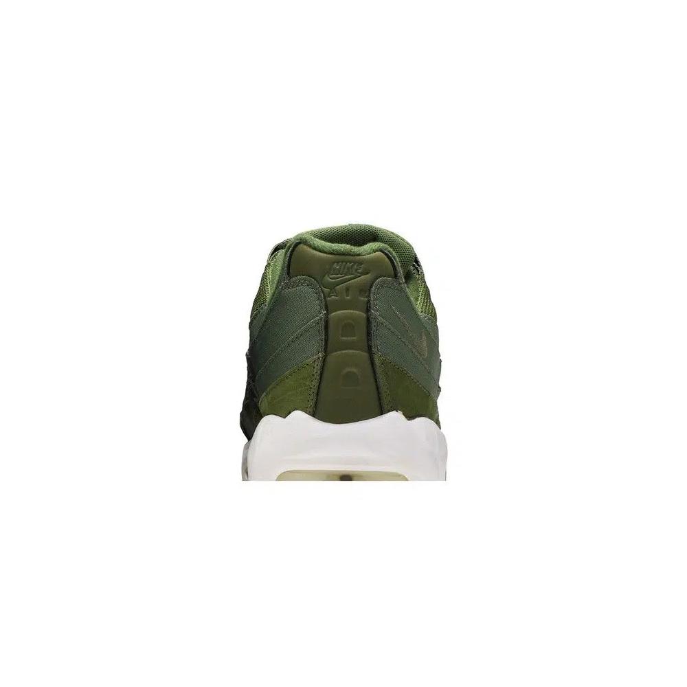 Кроссовки Stussy x Nike Air Max 95 'Olive' 7