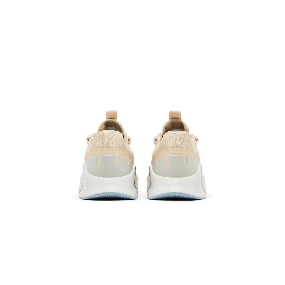 Кроссовки Nike Wmns Free Metcon 5 'Sanddrift' 6
