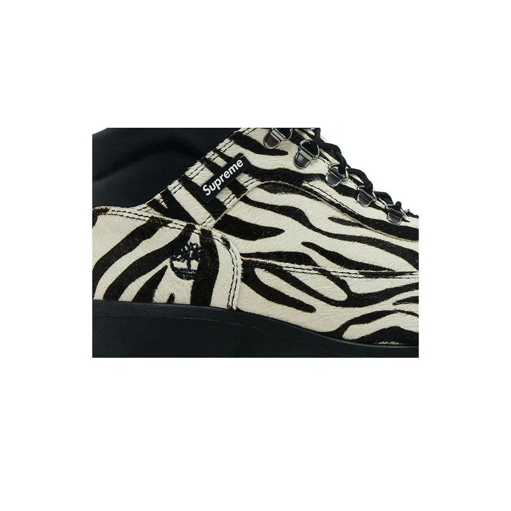 Ботинки Supreme x Timberland Field Boot «Zebra» 2