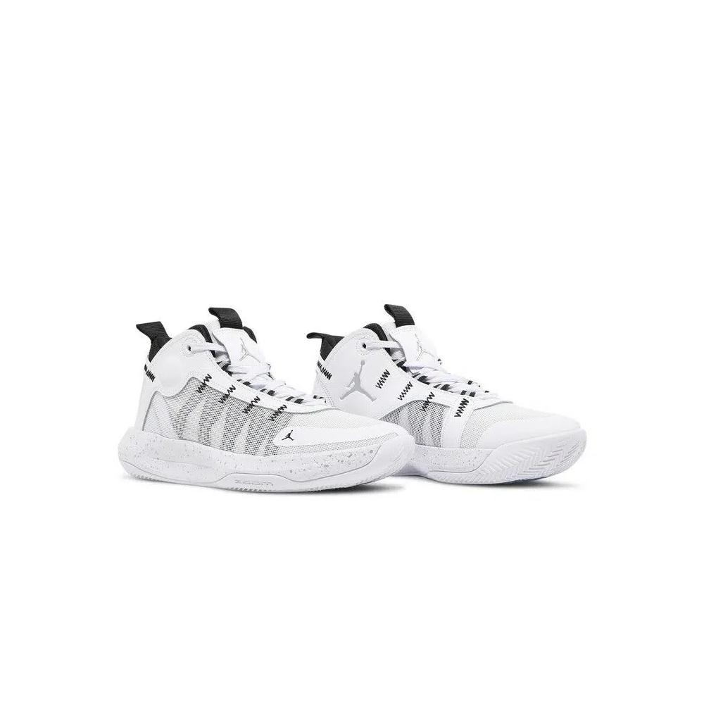 Кроссовки Air Jordan Jumpman 2020 'White Black' 8