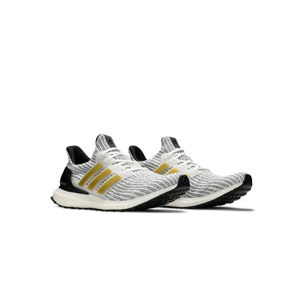 Кроссовки adidas UltraBoost 'White Gold Metallic' 8