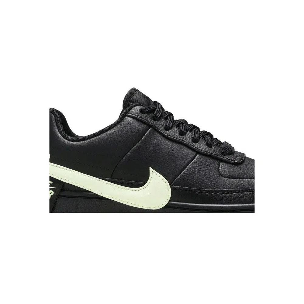 Кроссовки Nike Wmns Air Force 1 Jester XX «Black Barely Volt» 2