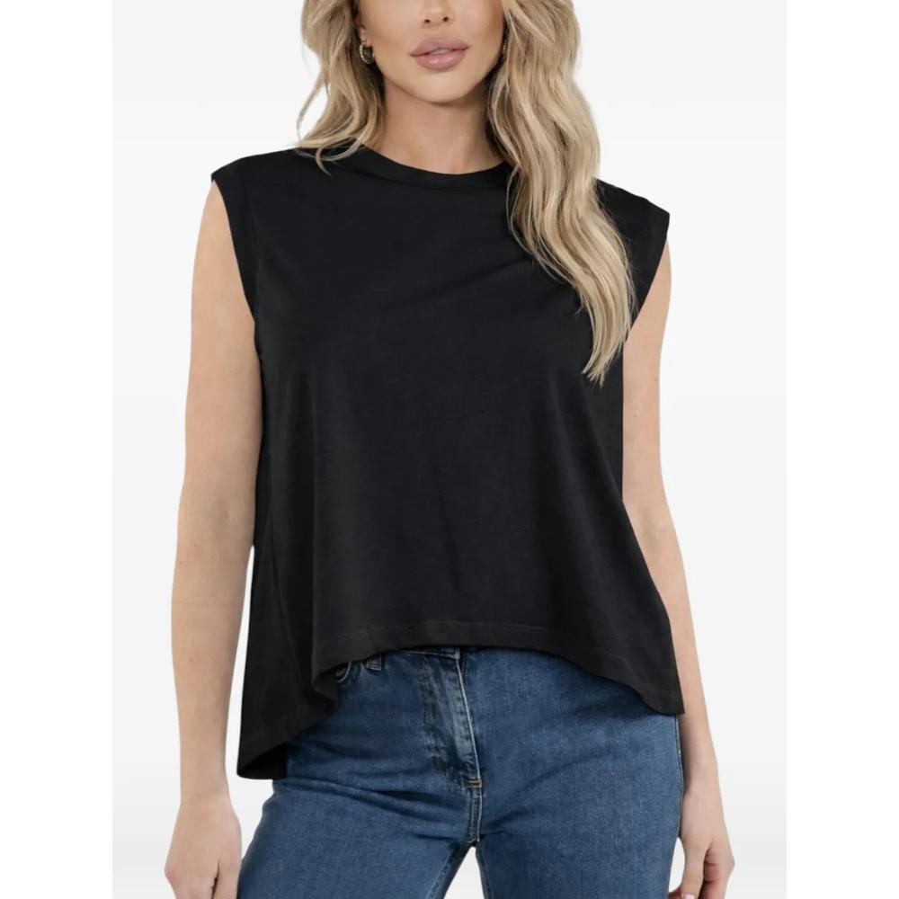 Футболка с логотипом 2