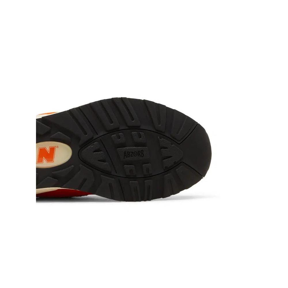 Кроссовки Teddy Santis x New Balance 990v2 Made in USA 'Marigold' 5