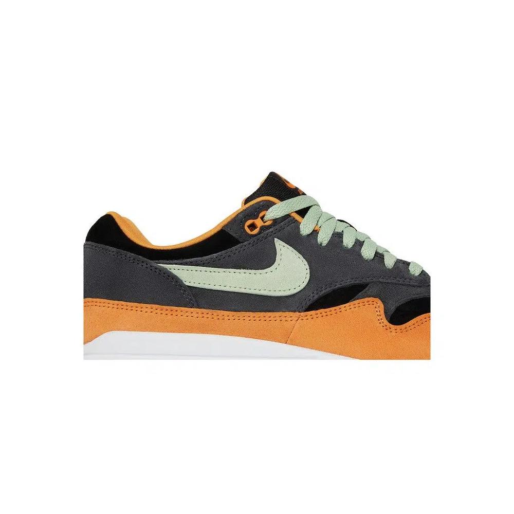 Кроссовки Nike Air Max 1 Premium 'Ugly Duckling - Honeydew' 2