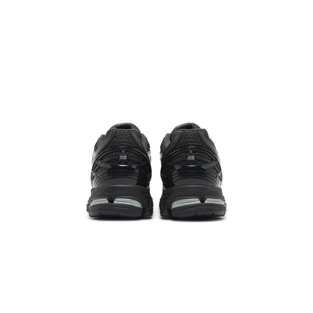 Кроссовки New Balance 1906R 'Black Metallic Silver' 6