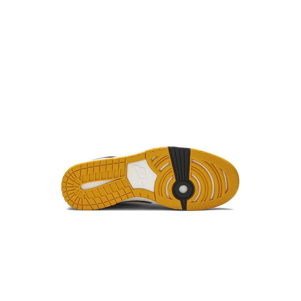 Кроссовки Nike Dunk CMFT 4