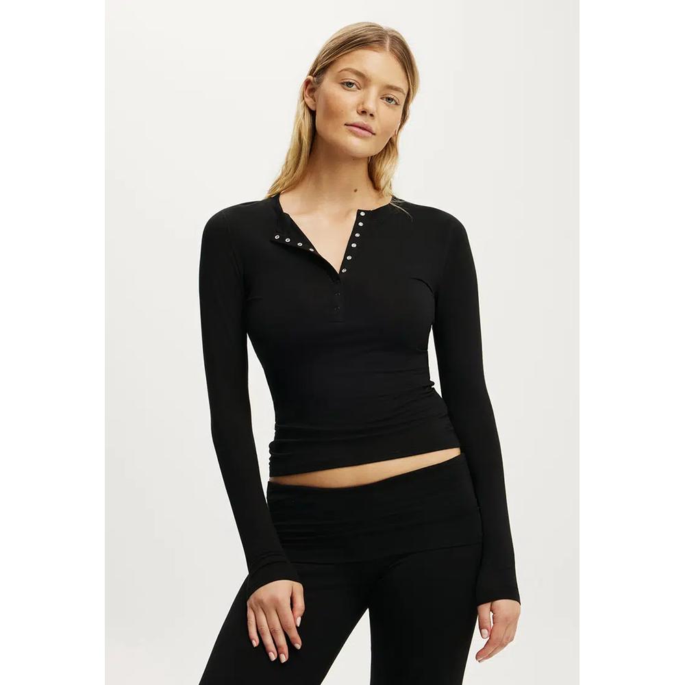 Мягкий топ Airy Soft Lounge Henley 1