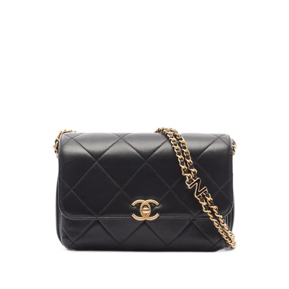 small matelassé flap shoulder bag 1
