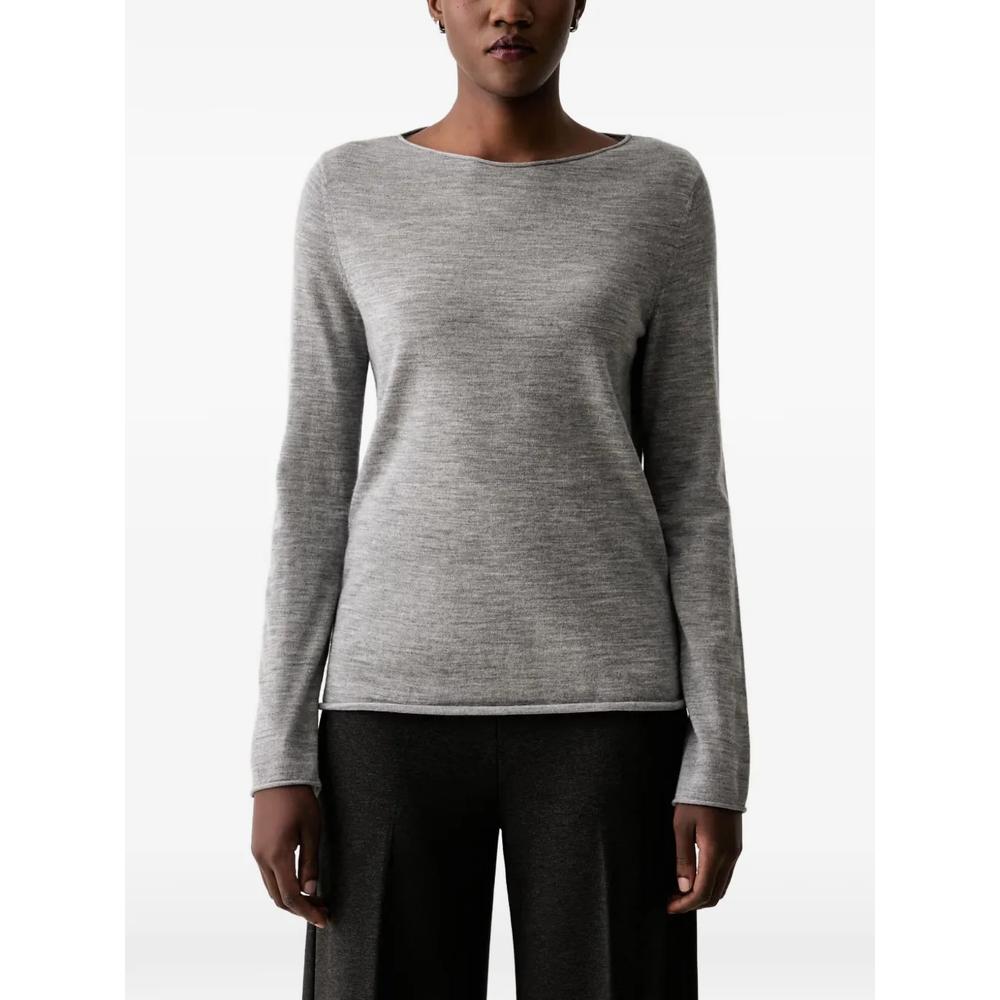 boat-neck T-shirt 1