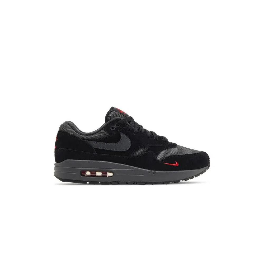 Кроссовки Nike Air Max 1 'Black University Red' 1