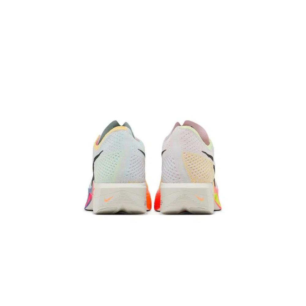 Кроссовки Nike ZoomX VaporFly Next% 3 'Multi-Color' 6
