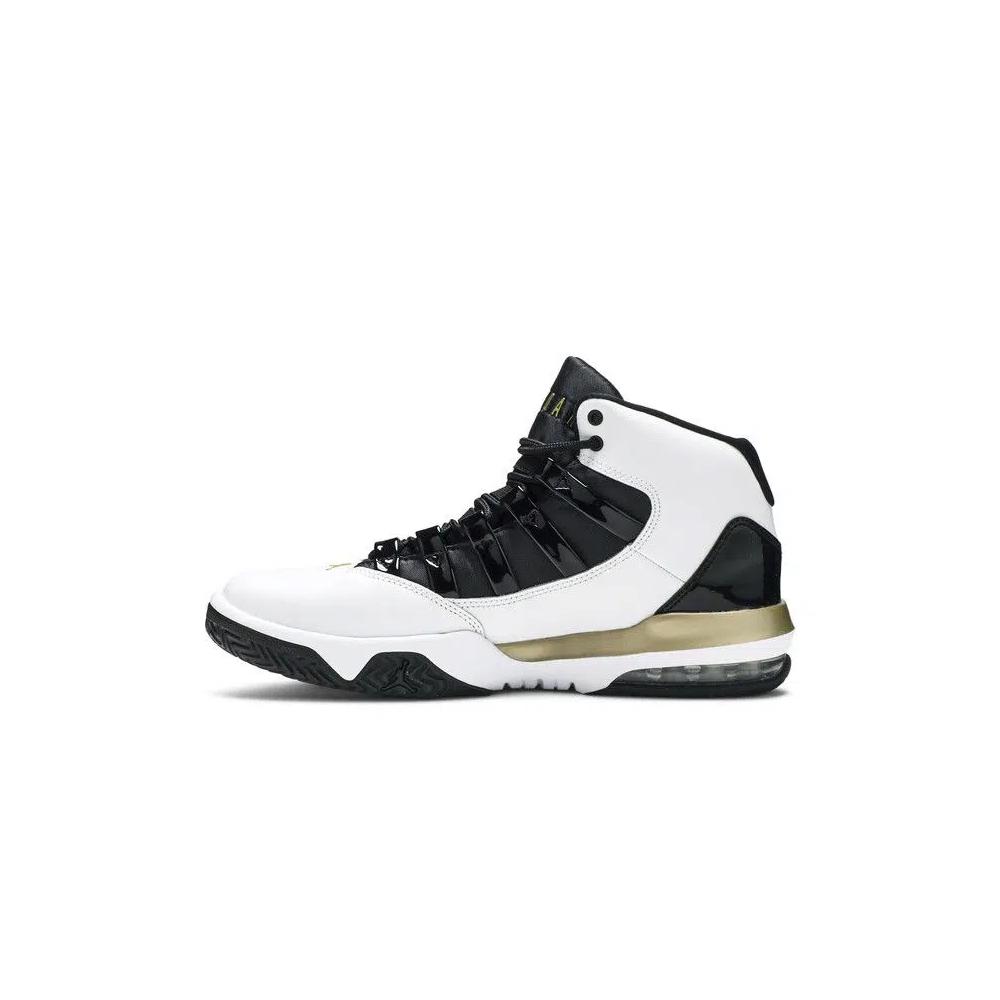 Кроссовки Air Jordan Max Aura 'White Black Gold' 3