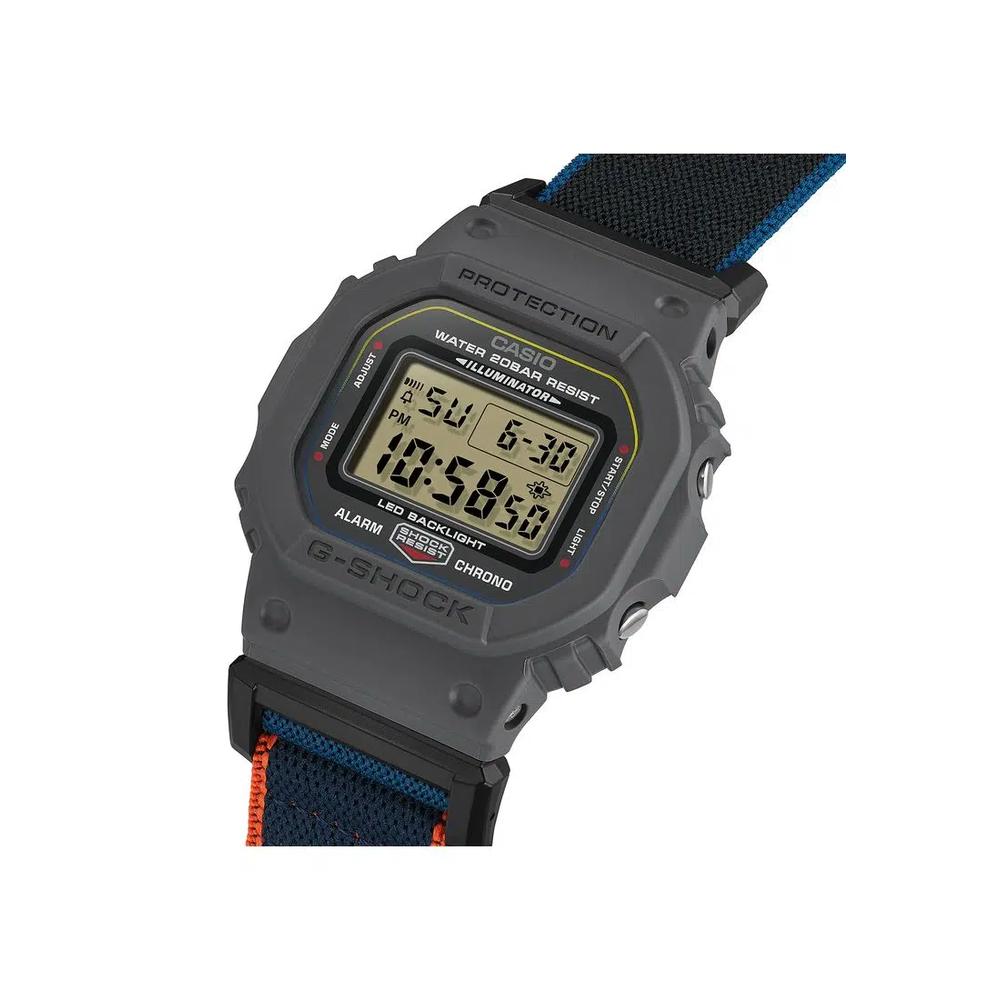 CASIO G-SHOCK DW-5600MNC-8A2 4