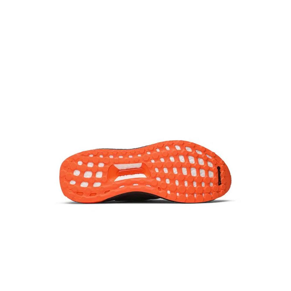 Кроссовки Ivy Park x adidas UltraBoost 'Maroon' 4