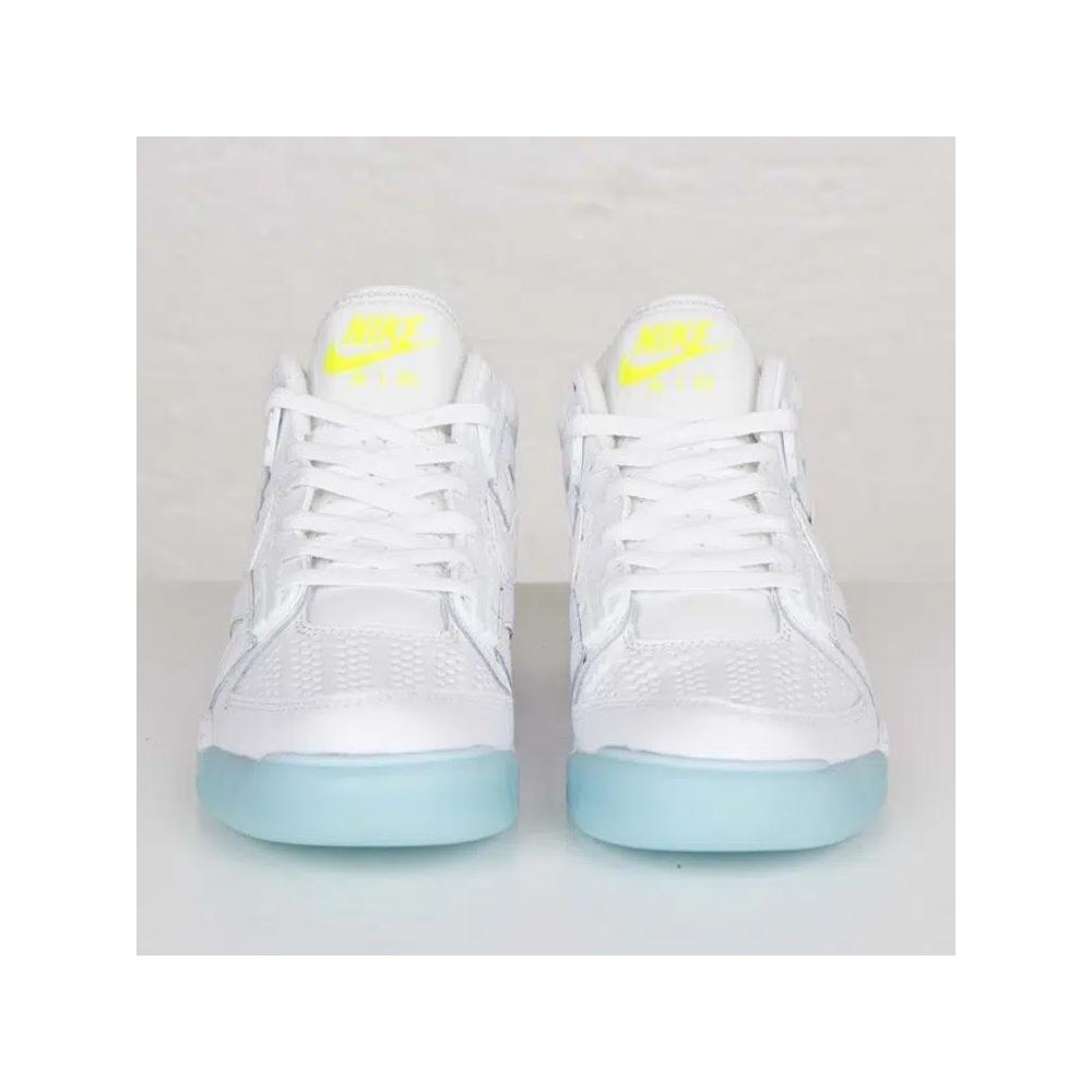 Лайфстайл теннисные Nike Air Tech Challenge 3 2