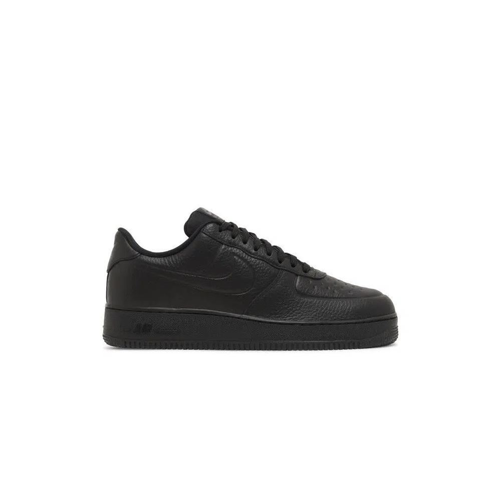Кроссовки Nike Air Force 1 '07 Pro-Tech 'Triple Black' 1